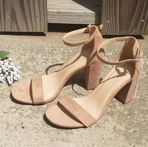 Ema Womens Taupe Pumps